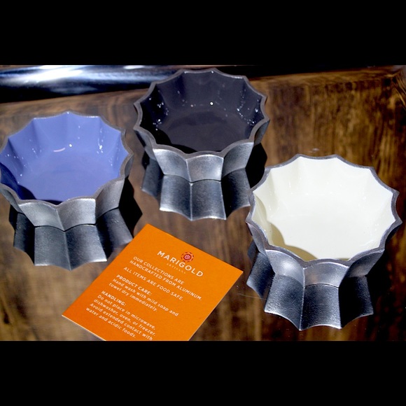 HP🎉MARIGOLD ARTISANS Fluted 3 Bowl ENAMEL Set - Picture 6 of 15